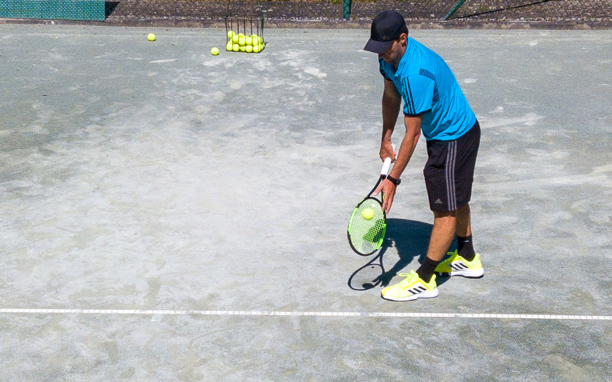 Bei einem Tenniswochenende im Hotel Ödhof verbesserst du deine Skills und schärfst deine Technik