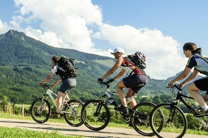 Starte vom Hotel Ödhof zu abwechslungsreichen Mountainbiketouren im Bayerischen Wald